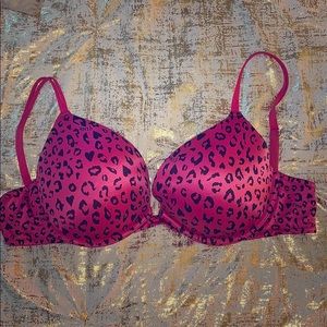 Victoria’s Secret Pink push up bra